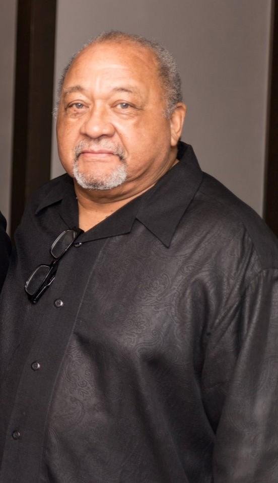I am a BLACK MAN!.....I build....I don't tear down other BLACK MEN! I have felt the pain of being torn down and I have decided I will be deliberate about building others! If I didn't tag you, please don't be offended. I tri