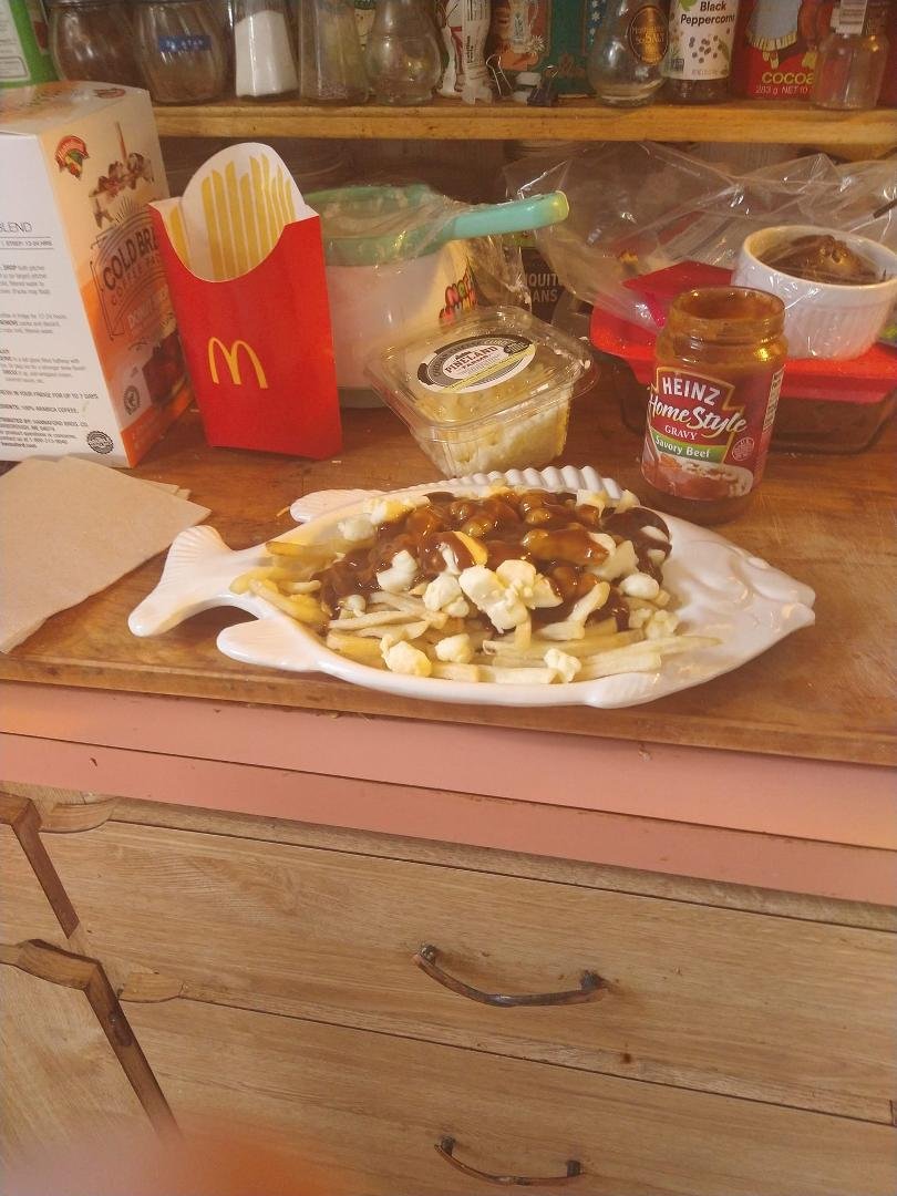 How a California girl makes Poutine.