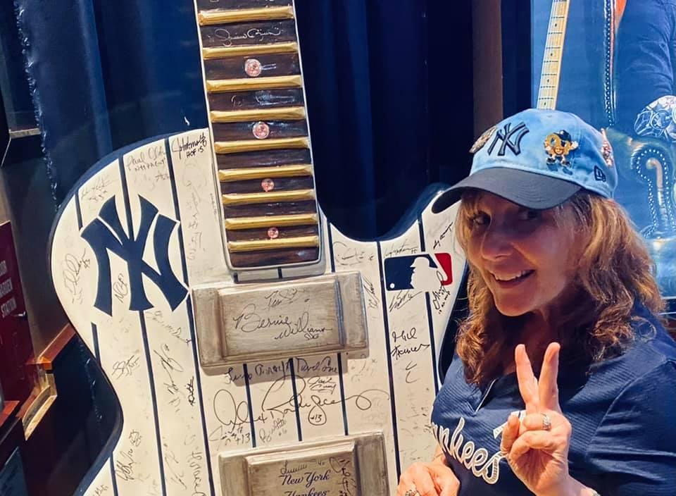 Yankee vs. Phillies night game; Hard Rock before game⚾️