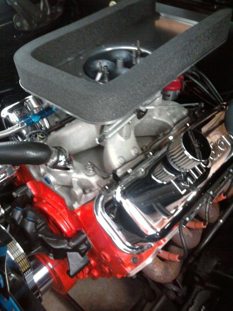 396 BB .060 over 12:50 compression Dyno 540 hp, Ford 9" rearend 4:86 gear,
4 speed, L88 solid lifter cam, old school motor.........