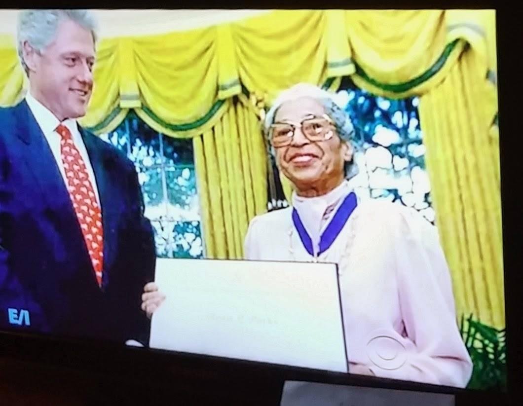 She was awarded for her bravery during Racial segregation. 👏⭐