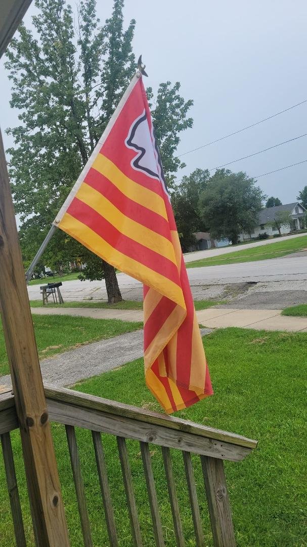 CHIEFS! The flags flying for you!