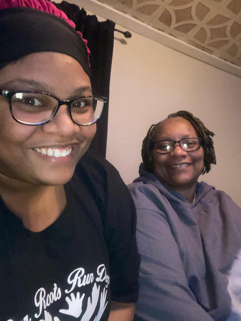 Tiesha Hooks-Wallace's album, Mobile uploads