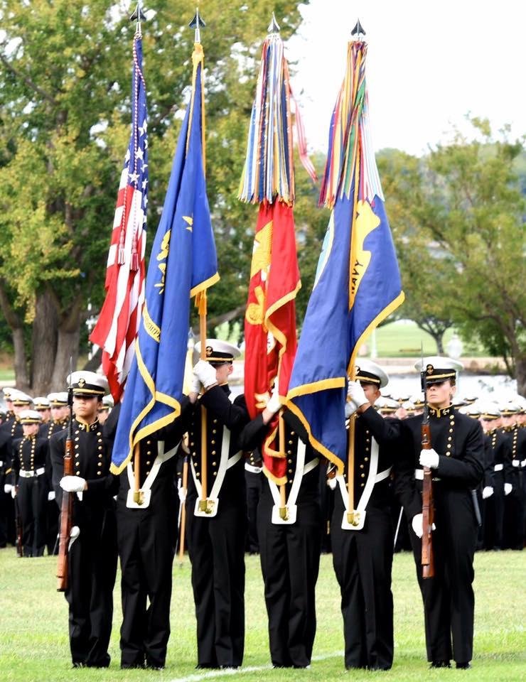 These young men and women are our future. Go NAVY. God bless these kids. 🙏🙏🙏🙏🙏⚓️❤️⚓️❤️⚓️