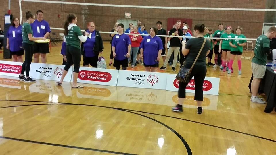 Receiving the 4th place ribbon.  Great job Linn County Tigers!