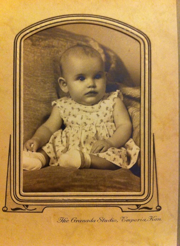 Nelda Wallace's album, Mobile Uploads