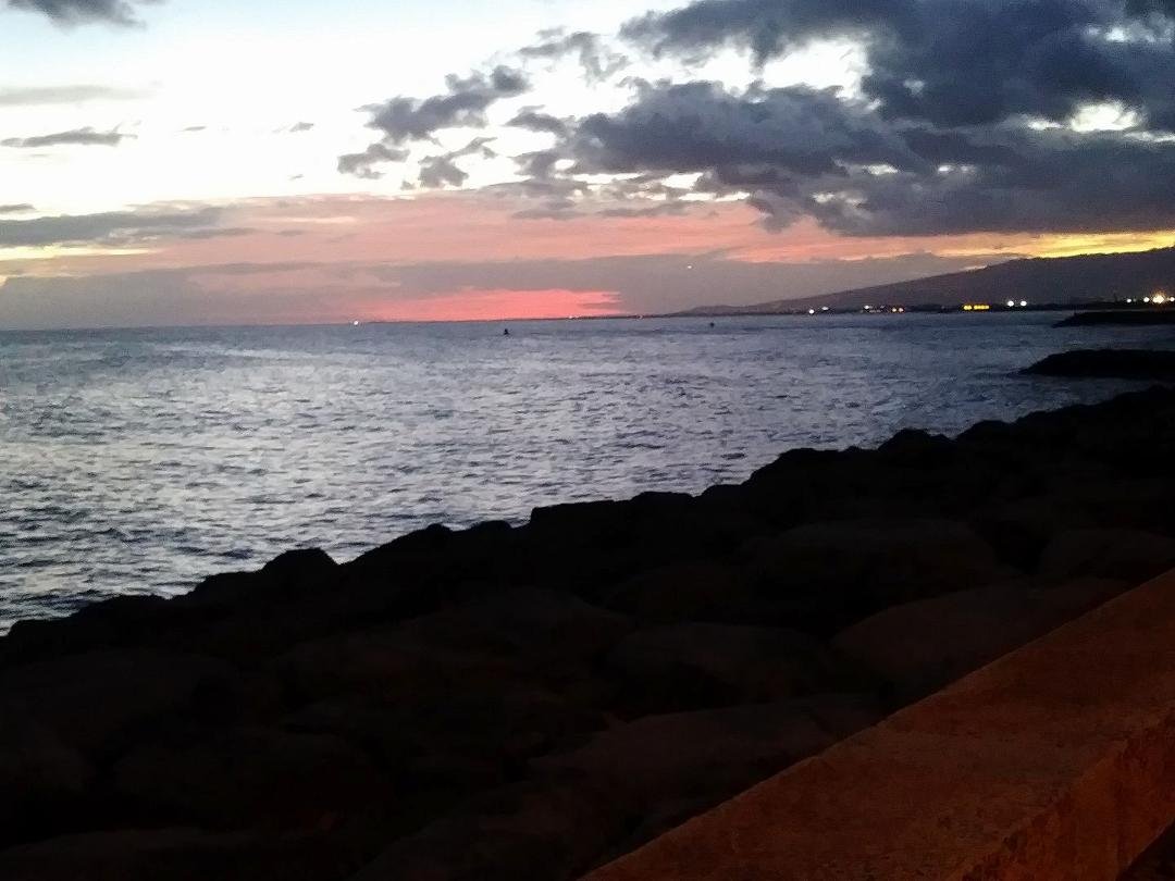 Sunset from Kakaako Waterfront Park
