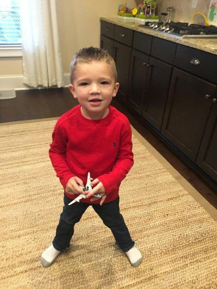 Woke up to a photo of Chase, my grandson wearing a Christmas gift from me. Yup, I'm blessed indeed. He's so gorgeous!