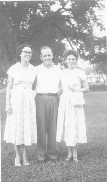 Boob, Bugs and Evelyn. The Glenn L. tribe.Boob of course is Ruby Knapp Cresswell, Bugs is Glenn Jr "June Bugs", and then oldest sister Evelyn. I don't know if she (Evelyn) had a cute nickname or not.
