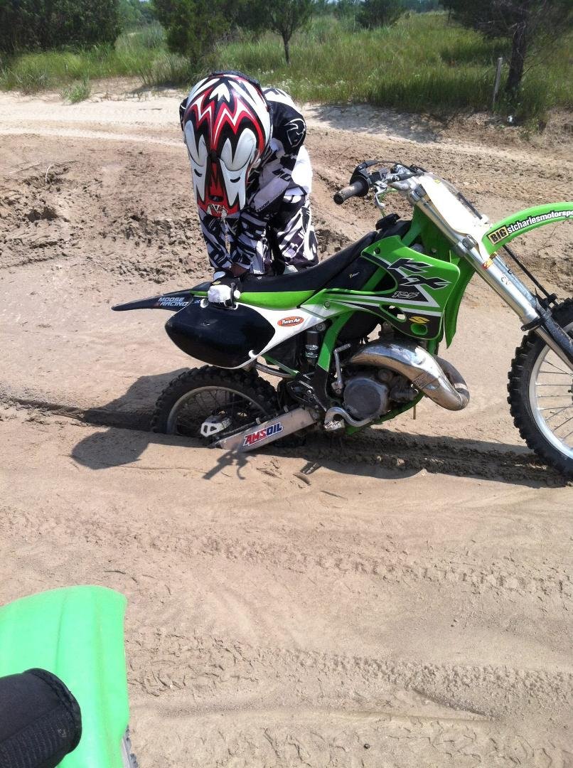Dyl's stuck! LMAO too!