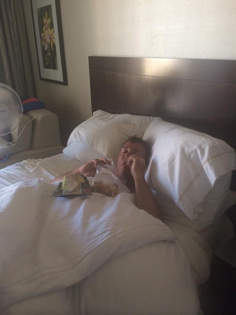 This is what happens when you let your Coousin kick it in your hotel room, tHe makes thimself at home. Love-you Couz :)