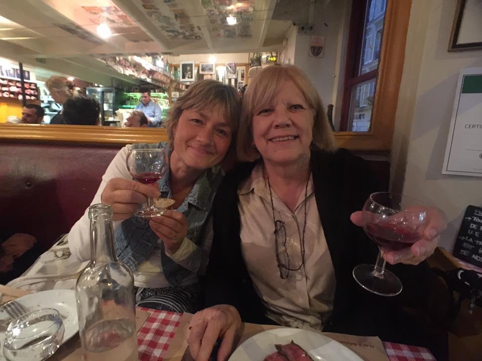 Met Regina from Berlin. Having dinner at the table next to us.