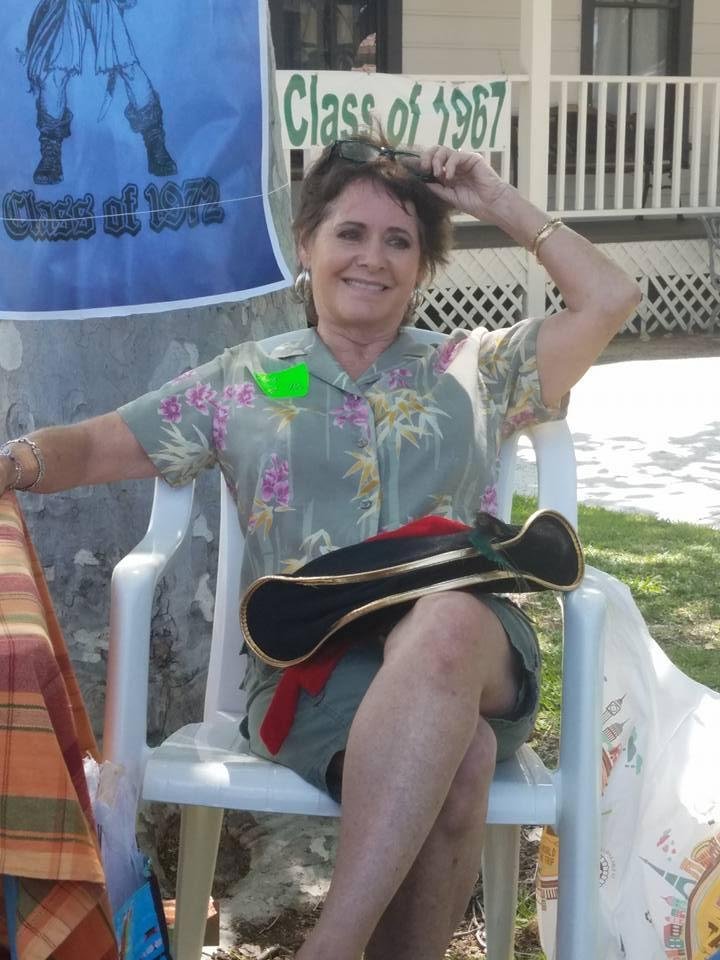 Barbara Dionisopoulos' album, Mobile Uploads