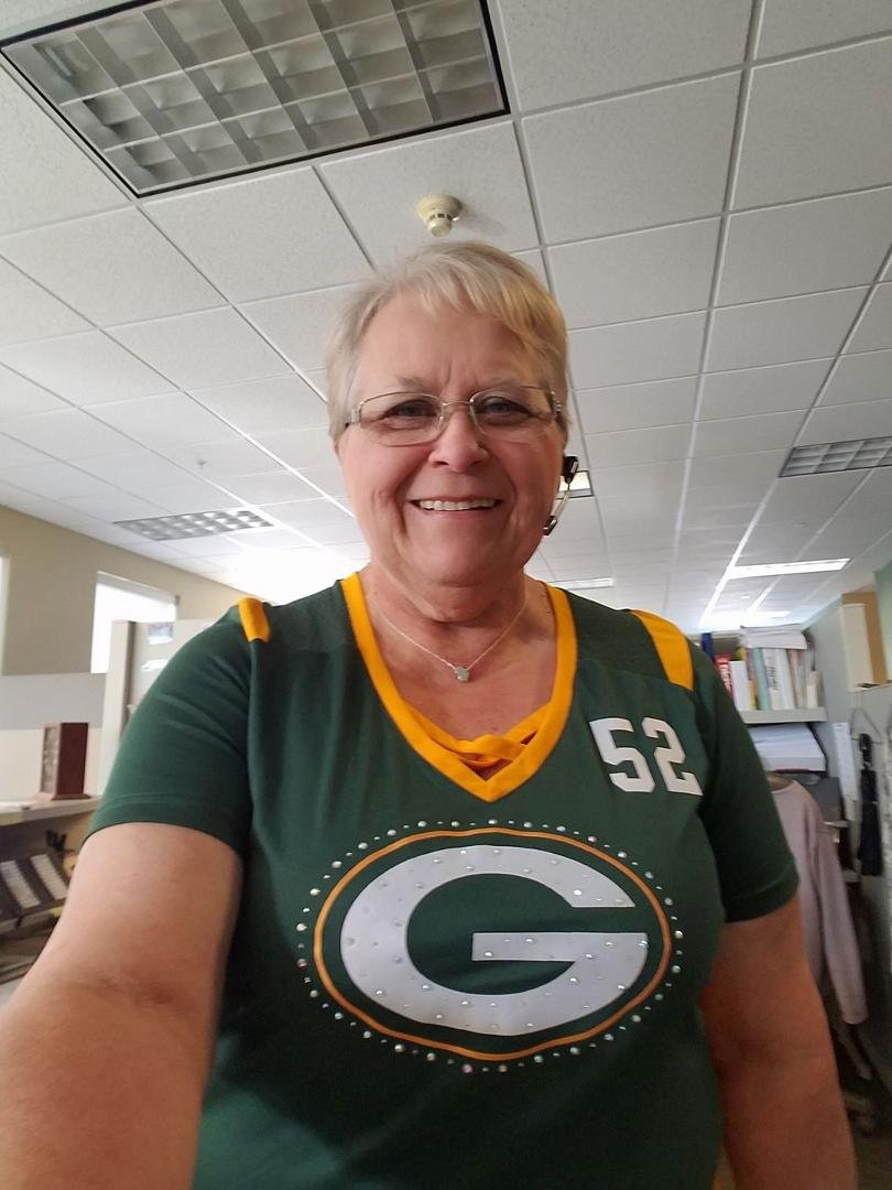 I'm ready for the game on Sunday afternoon, "GO GREEN BAY"