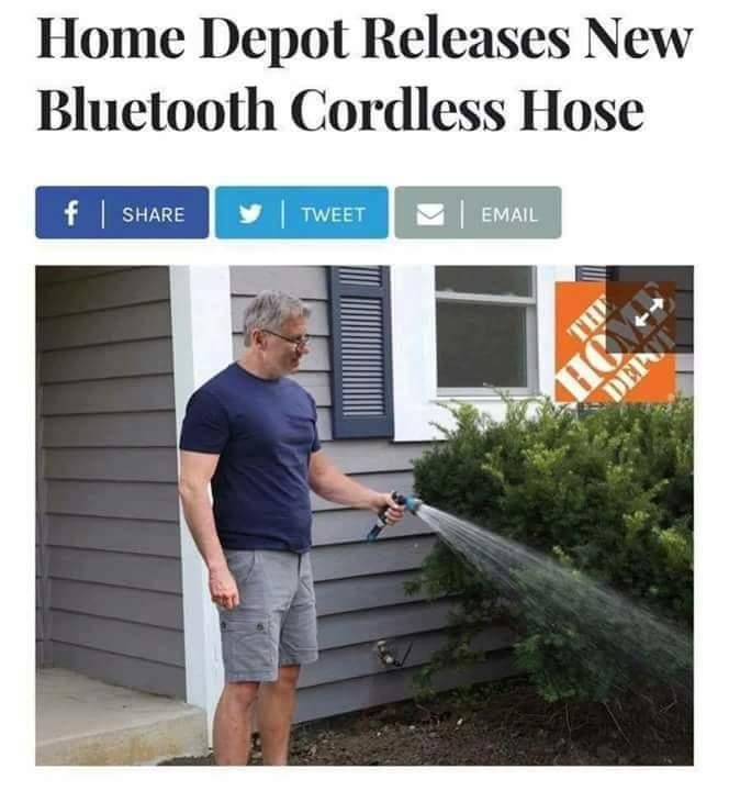 This is a doctored photo. The nozzle has to be connected to your Smartphone to spray.