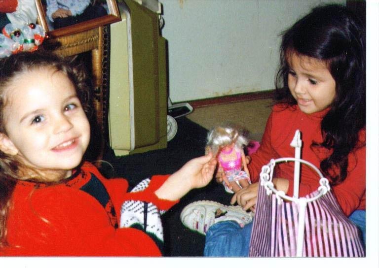 La Fea Linda Scarbrough and Katie Elizabeth Scarbrough a few years ago