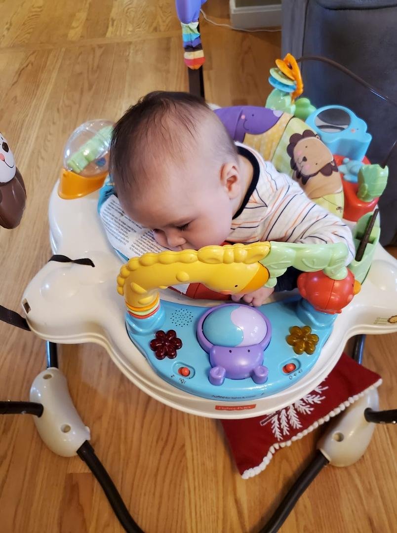 My first time in this bouncy and it wore me out. I am now almost 4 months old. Getting to be a big boy
