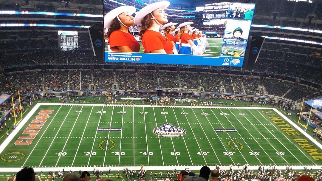 The view from my seat in "jerry's house"
GO TIGERS!