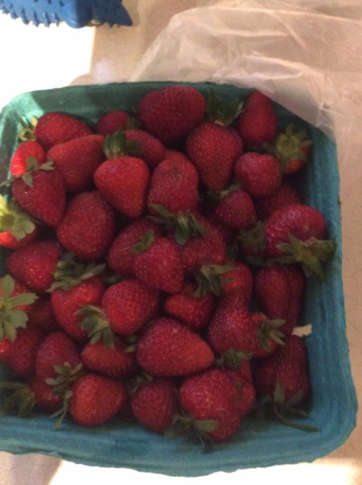 Look what I am eating