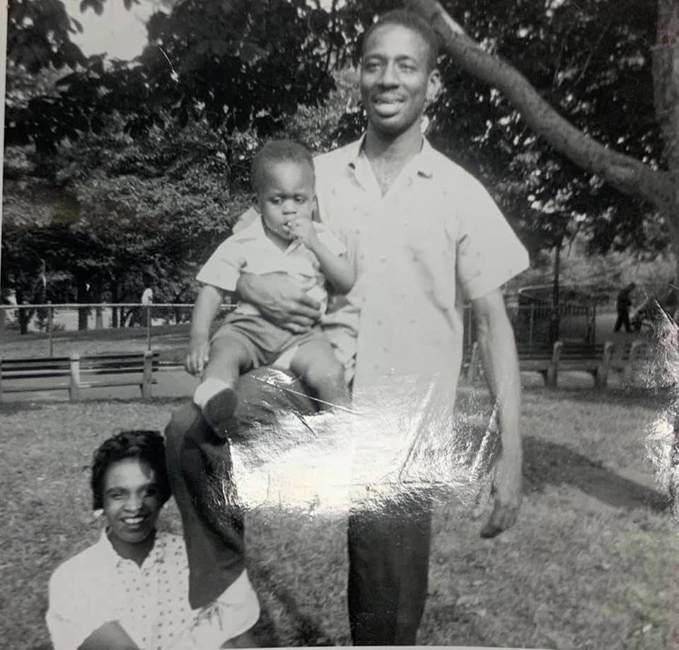 As I lounge here soaking up the sun counting my blessings I have to take time out to remember my Dad on what would have been his birthday.
Although through a good portion of my early life he wasn’t present, in later years