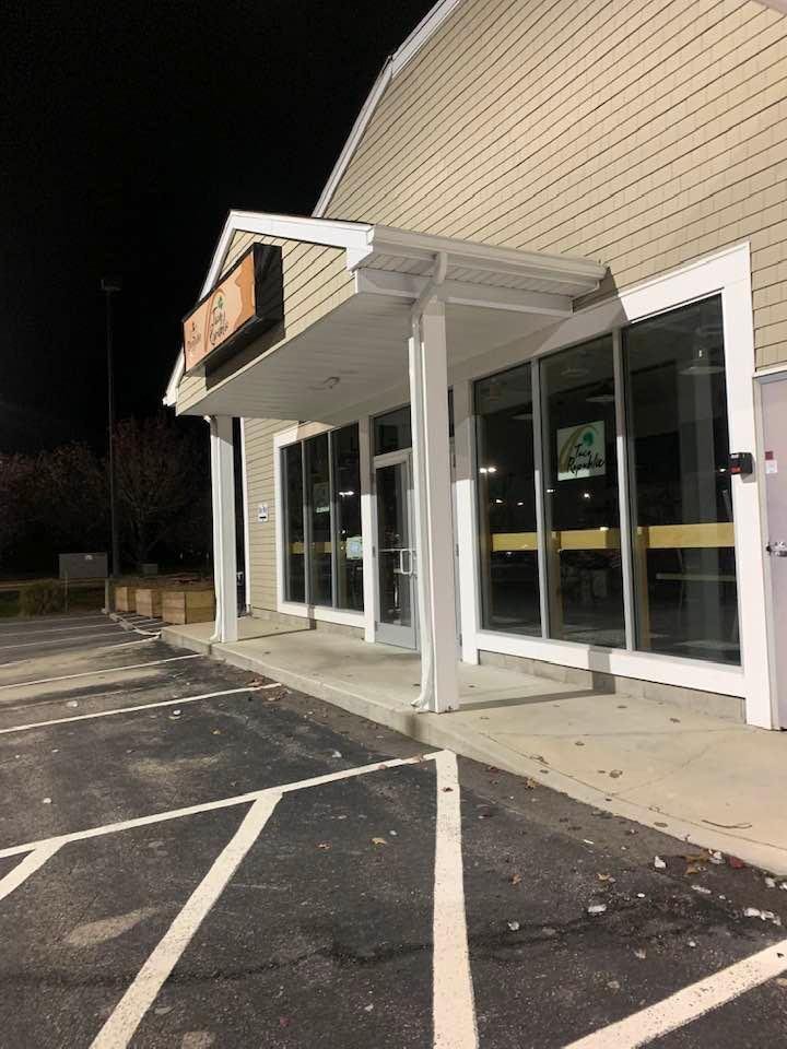 Taco Republic on Saturday night. Well that looks like a wrap…. I remember at a TC meeting a food truck charlatan and his lackey on Council commenting how ‘it’s only a few nights a year’ that his for profit business sets up