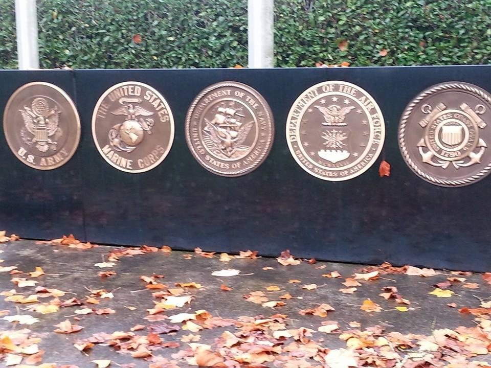 God bless the USA, and all Veterans past and
 present who keep it safe! Thank you!