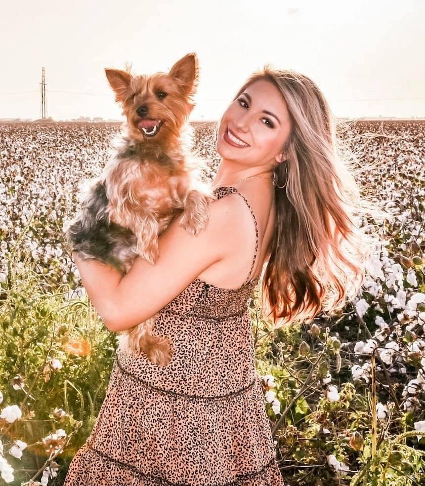 Can’t let National Daughter’s Day go by without a shout out to the best daughter in the world! She helps me so much and keeps me grounded when I start “acting crazy.” Much love for this girl ❤️
