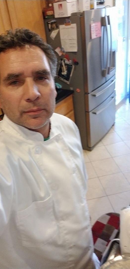 Chef Ramsey Gordon and Emeril Lagasse don't have chance with this Joe Dickow guy!! No one knows  about Shawerma, baba ganoush and especially Cous-Cous 😉😉 (if you know what i mean) like this guy!