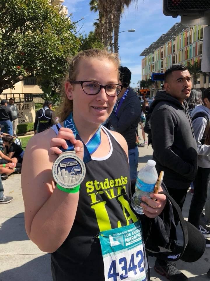 My granddaughter Jill completed the L A marathon on Sunday! What an accomplishment.😊
