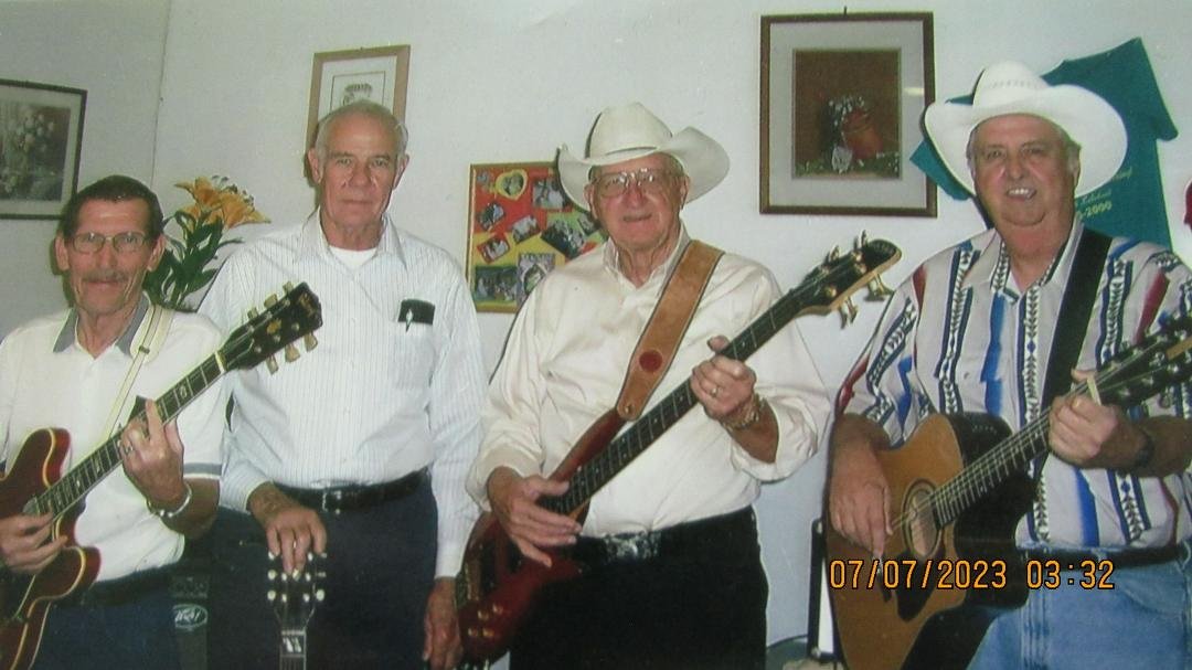 I found this photo on the front of an empty album that I bought at the rummage sale a few years back. It is dated 2009 but no names. These gentlemen were recognized as past members of our community, but not their names. Wo