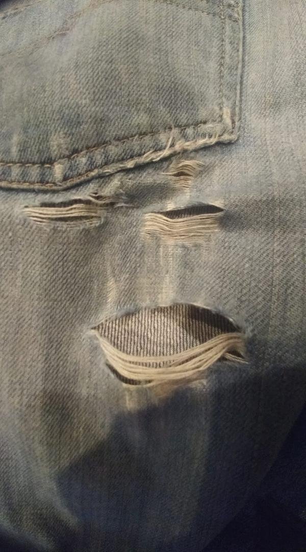 You know your jeans are worn out when the start making faces at you😅😅😅😅