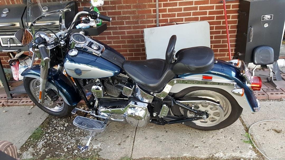 Took off the bags and gave it a good wash and wax now my right knee is the size of a basketball hard to bend go figure my luck