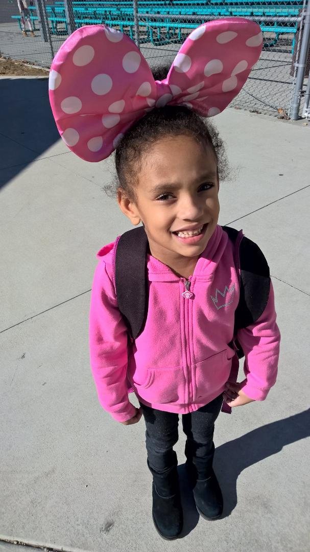 Just got picked up from school 🎒 🏫