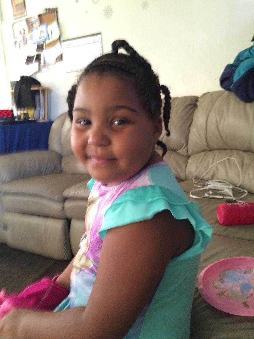 Pictures of granddaughters, Serenity and Aaliyah