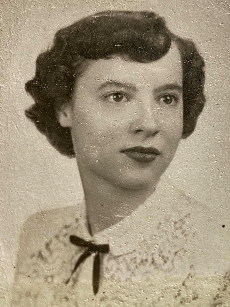I am asking people who LOVE their MOM to join the challenge of posting a photo. Just one photo of your MOM, no description. The goal is to flood facebook with positive photos of LOVE instead of negativity. Copy the text and