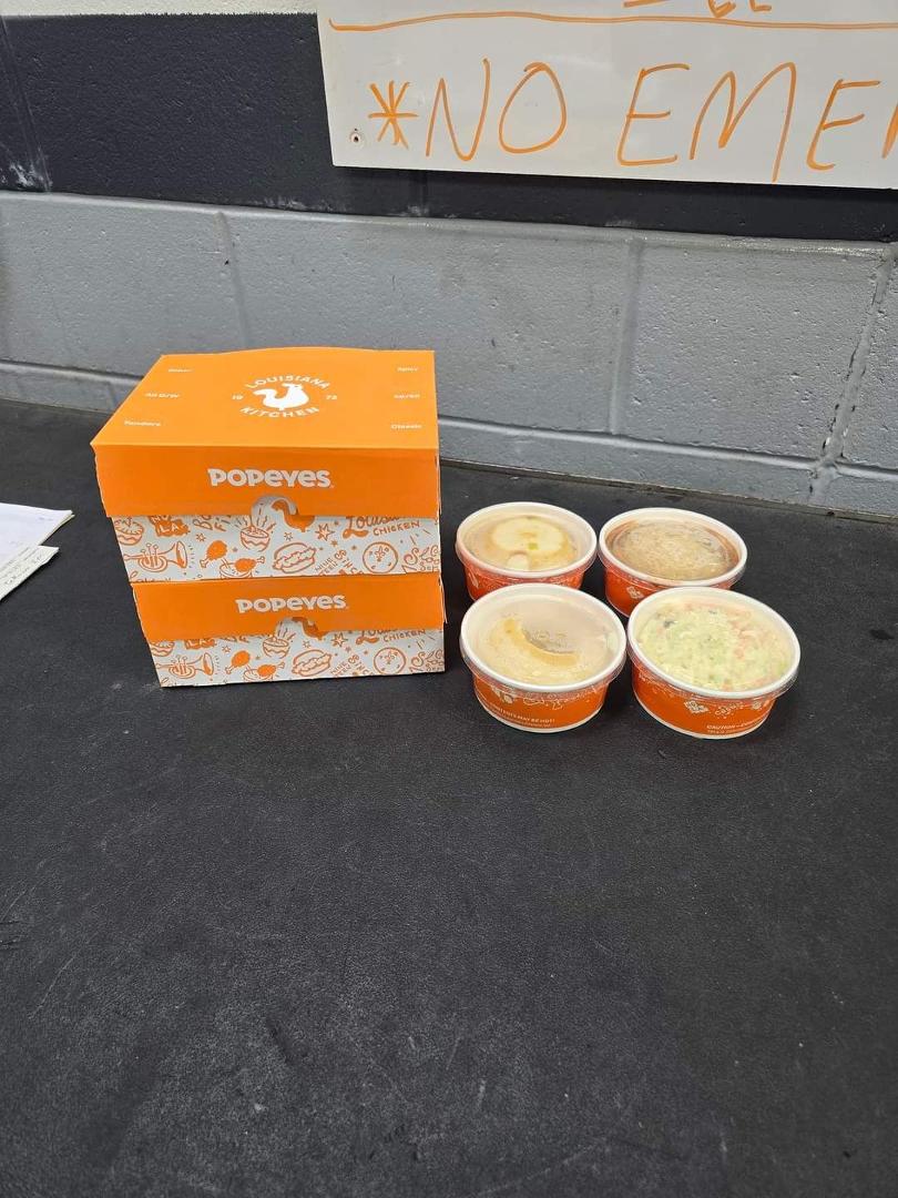 Life hack: 2 $6 boxes at Popeye's gives you 4 pieces of chicken, 4 sides, and 2 biscuits cheaper than their 4 piece meal that gives you 4 pieces of chicken, 2 sides, and 1 biscuit 😎
Thanks Andrew Wood for the heads up!