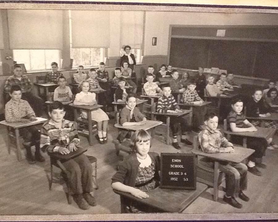 Ok Sonny here is the 52/53 picture and we were in the 4th grade. Jim