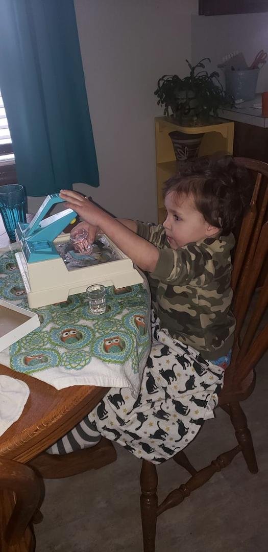 Fun day with Ranen. Washing dishes for our tea party!!