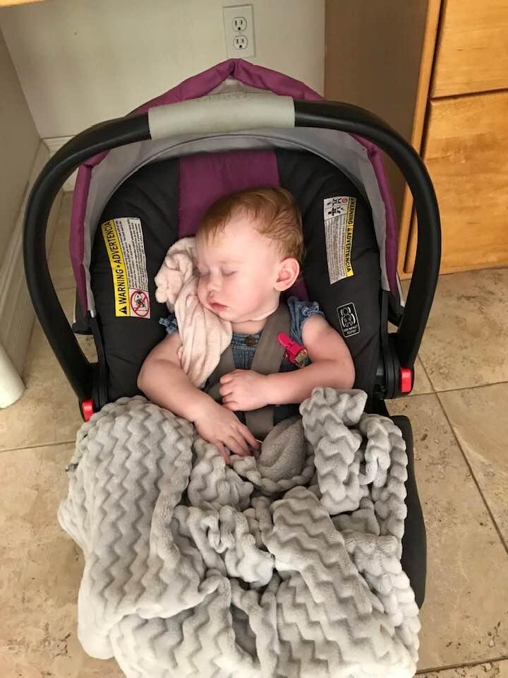 Sherry is out of town so I am babysitting on my own. This first hour has been exhausting😜🥰