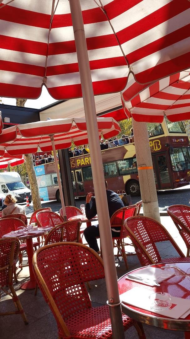On the champs elysee