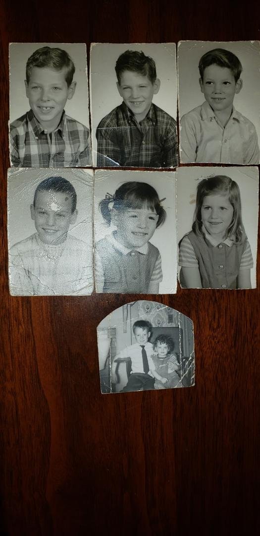 I found some old pictures of the wattses