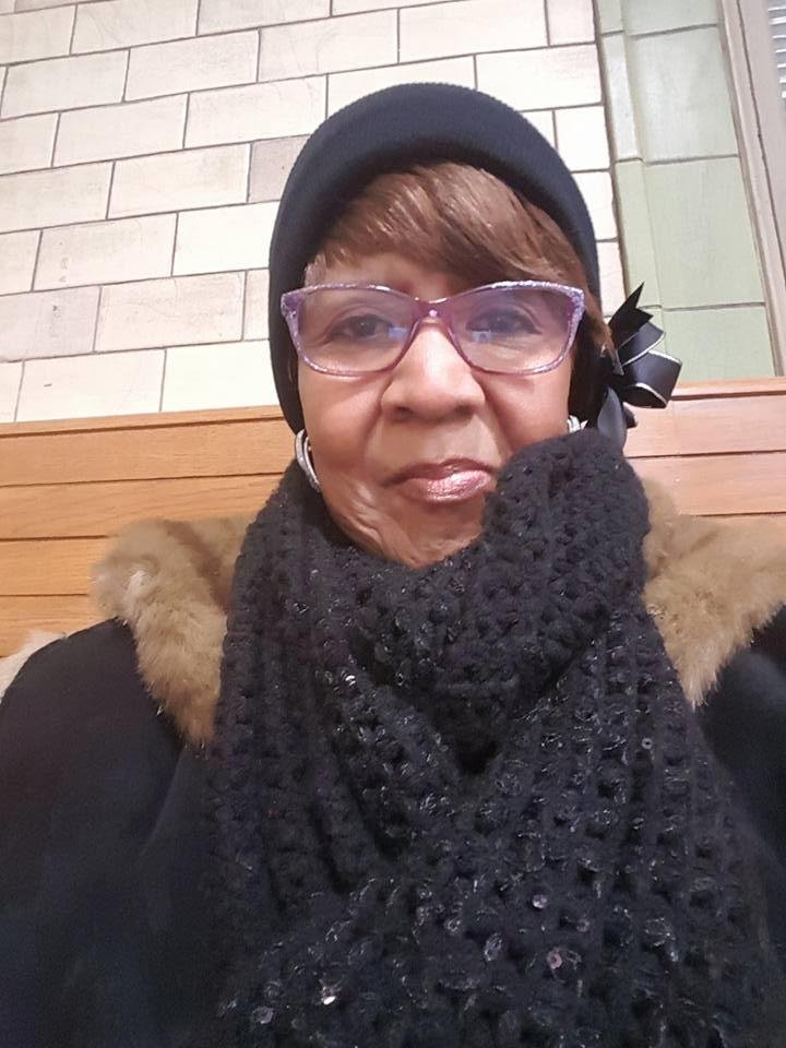 Ok who turned the heat off. Cold in B'more this morning. Had to get out the Chicago Hawk gear. Big coat, hat, scarf, boots and yes the long johns. Divas get the johns out when it gets really cold. Have a blessed day.