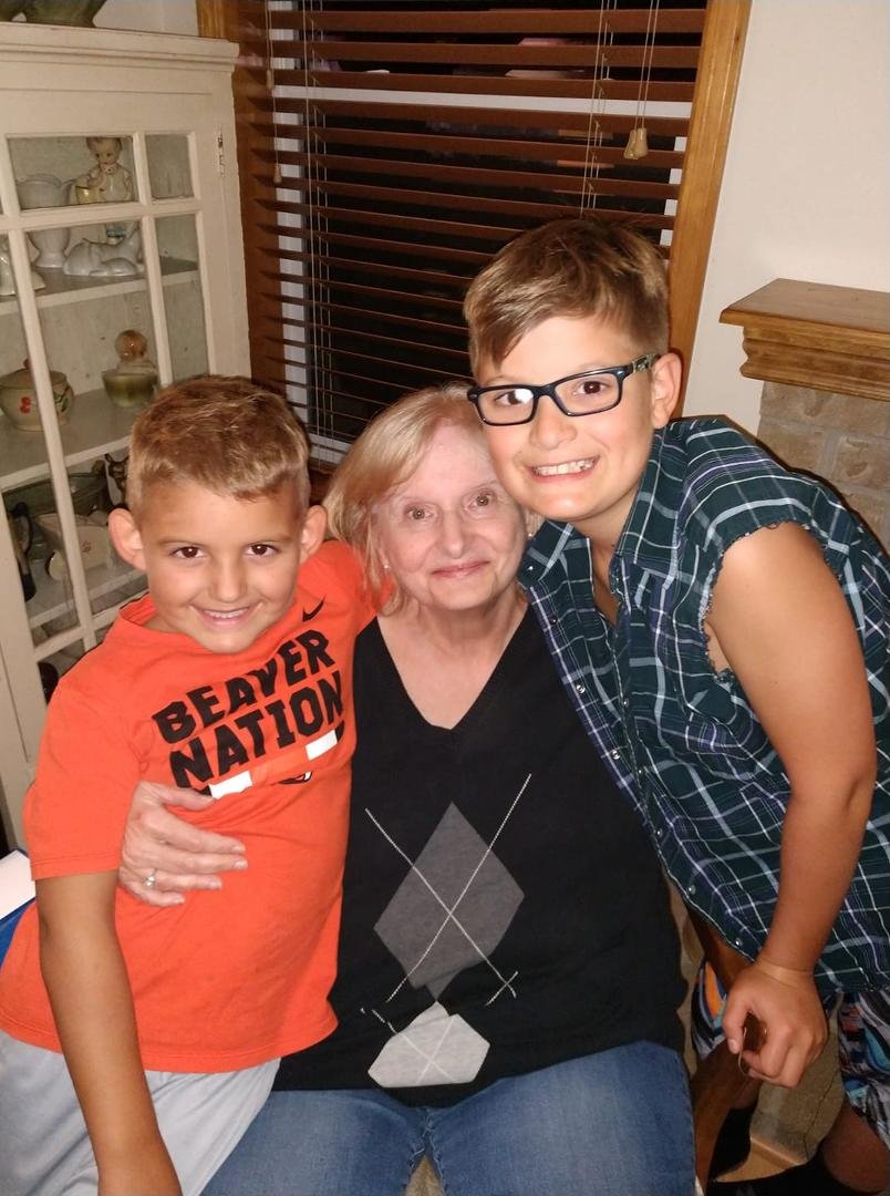 More greats. Great nephews Ty (on the left) and Joe Foster.  My nephew Tim Foster and his wife's Lynn Foster's. Thanks for sharing them with me today!  Love you all. 🤗😎