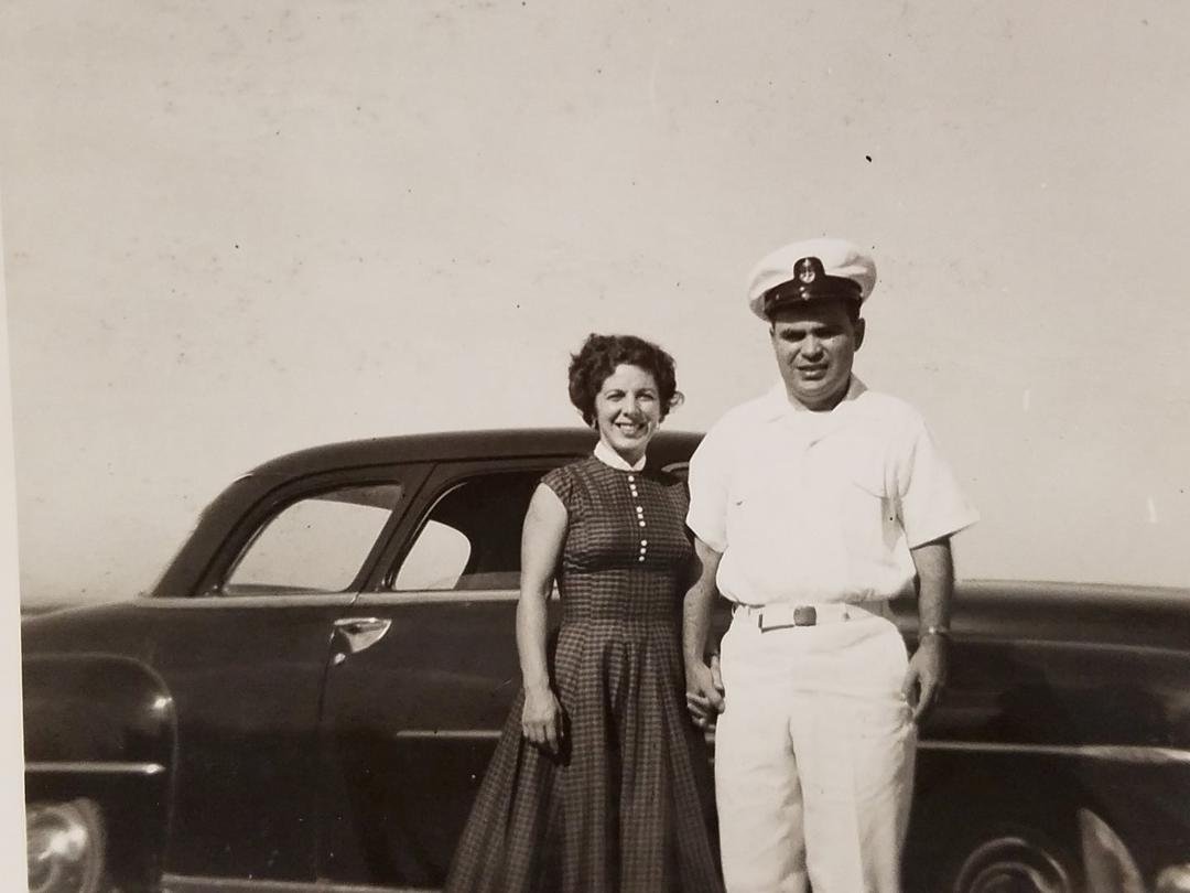 Happy Veterans Day to my Dad Luciano Andrade ,Husband Larry Smith, Son-in-law:Trampus Hill, Grandchildren: Madi Hill, Hunter Airplane Hill,Hannah Hill, Friends Gene Hudgins, Tony Westerdahl, Bob Metcalf, Luke McCoy, and m