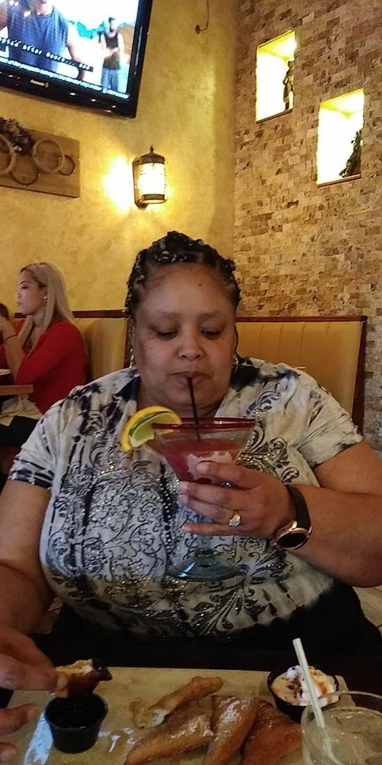 To my wife Fina Braden Mayberry I want to wish you a very very happy Valentine's day enjoying lunch with .my wife.
