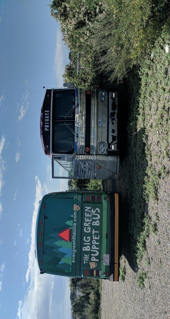 End of summer bus startups, fires right up, all running great.