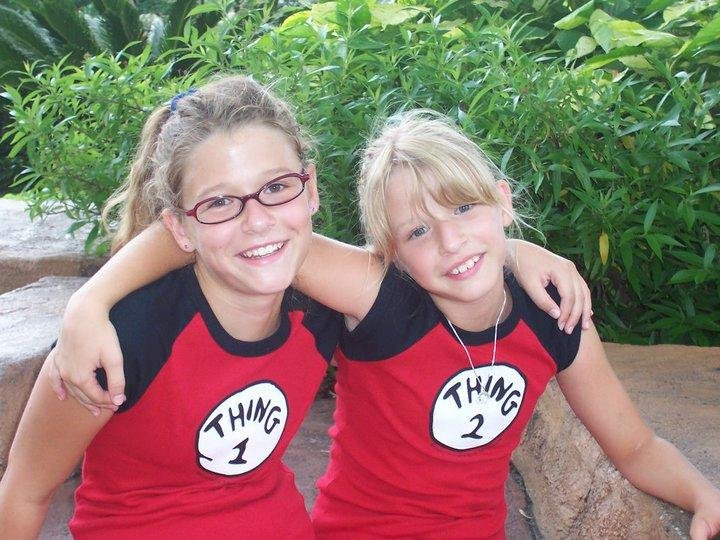 July 2007 Universal Studios Florida My little Thing 1&2