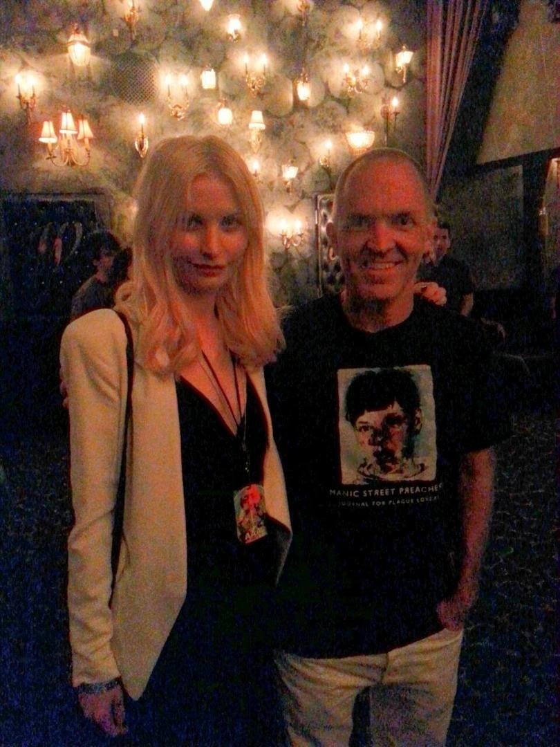 Very Nice artist It was a pleasure to meet her at the Manic Street Preachers show