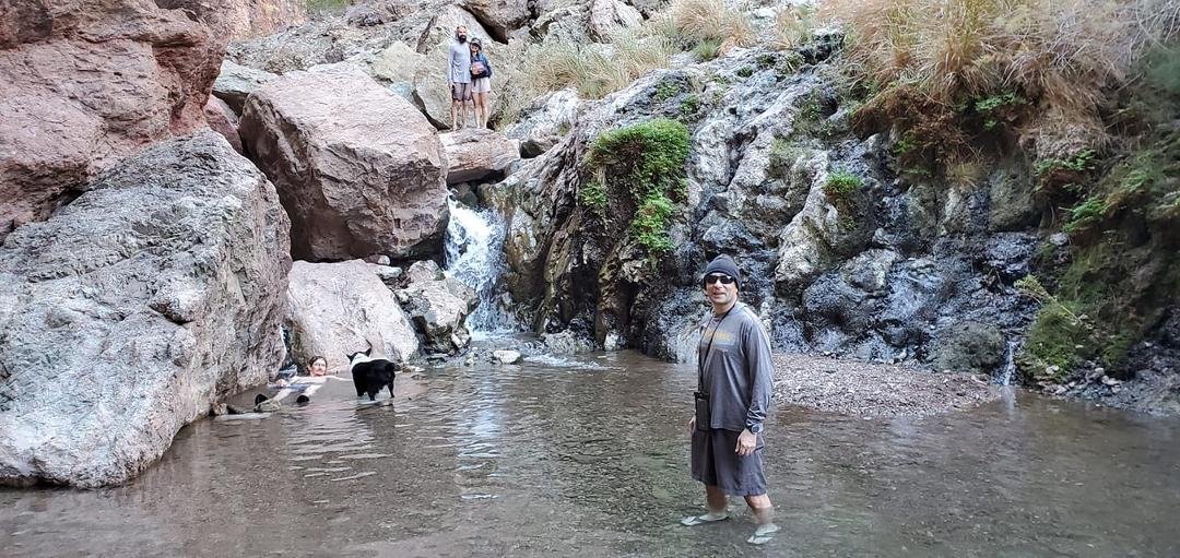 At the hot springs in the Colorafo River near Hoover Dam. Boris is up front, Anya and Dillon at the top and some random man and dog to the left. Air temp 39, water temp probably 88.