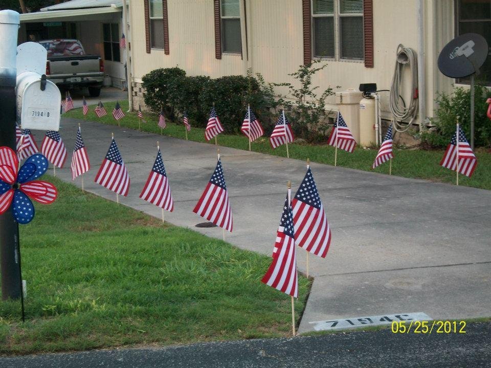 Ed Hill's album, Ed & Liz's driveway for Memorial Day